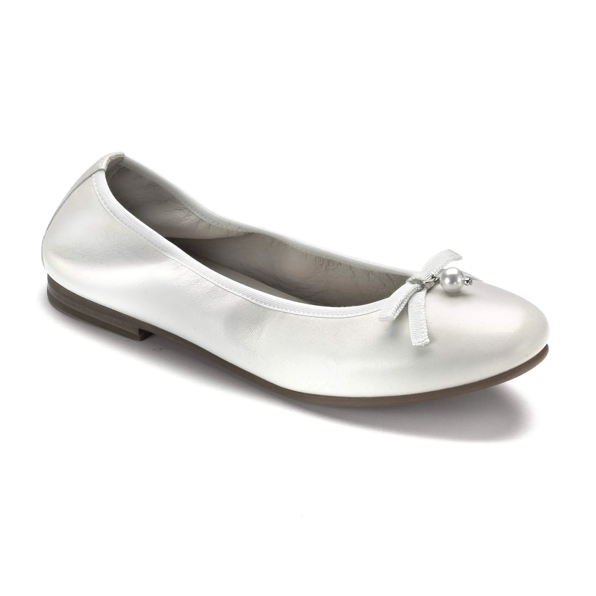 1573 - Girls Pearl Slipon in Off White Leather