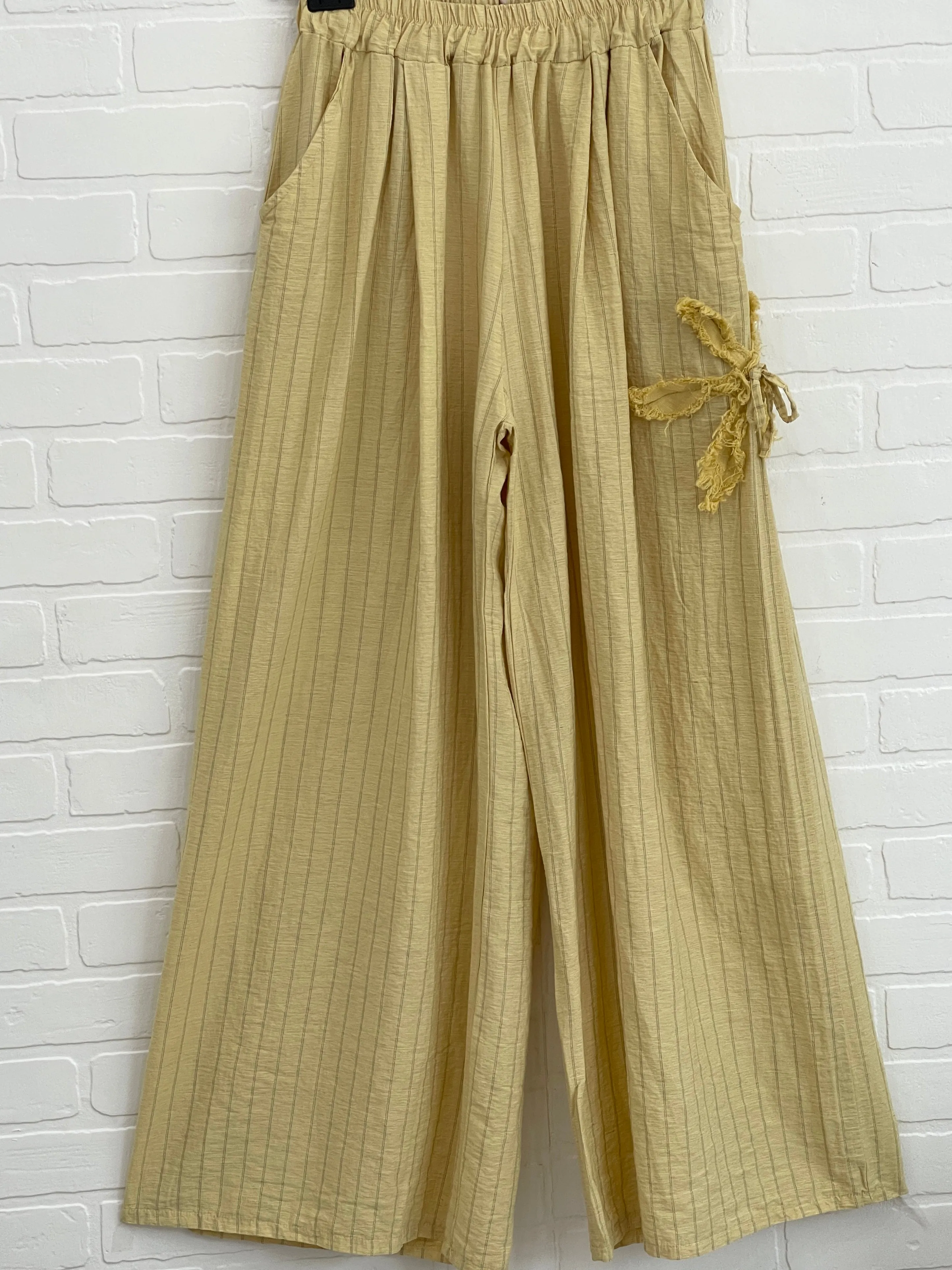 Aqua Limone Flower Detail Pants