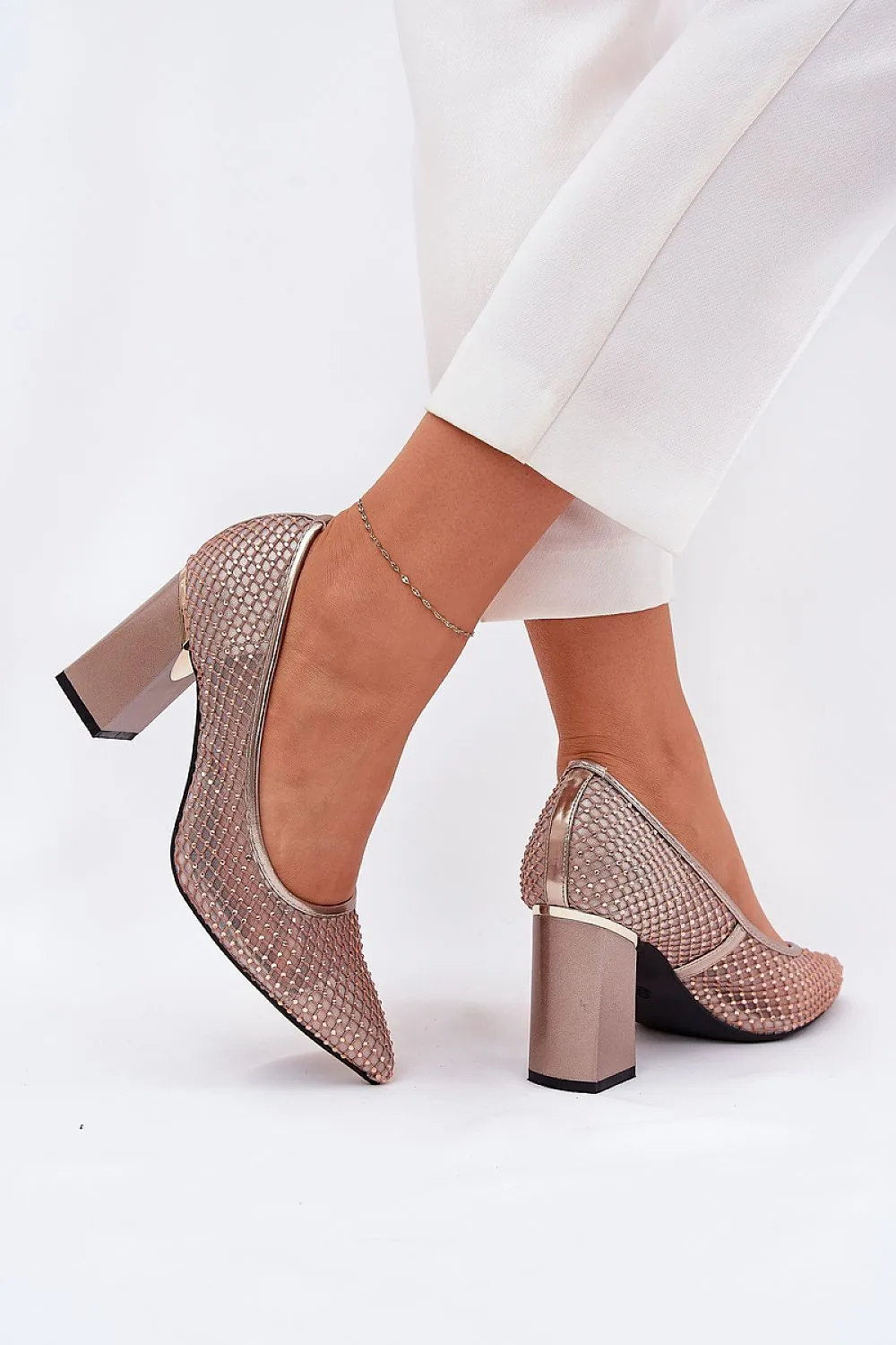Block heel pumps Step in style