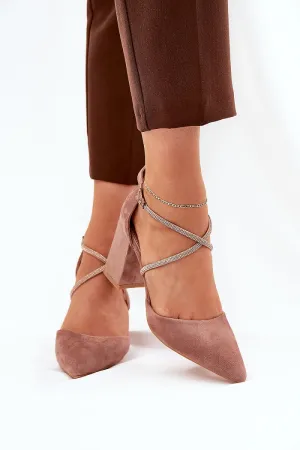 Block heel pumps