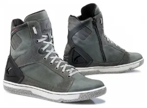 Forma Hyper Boots