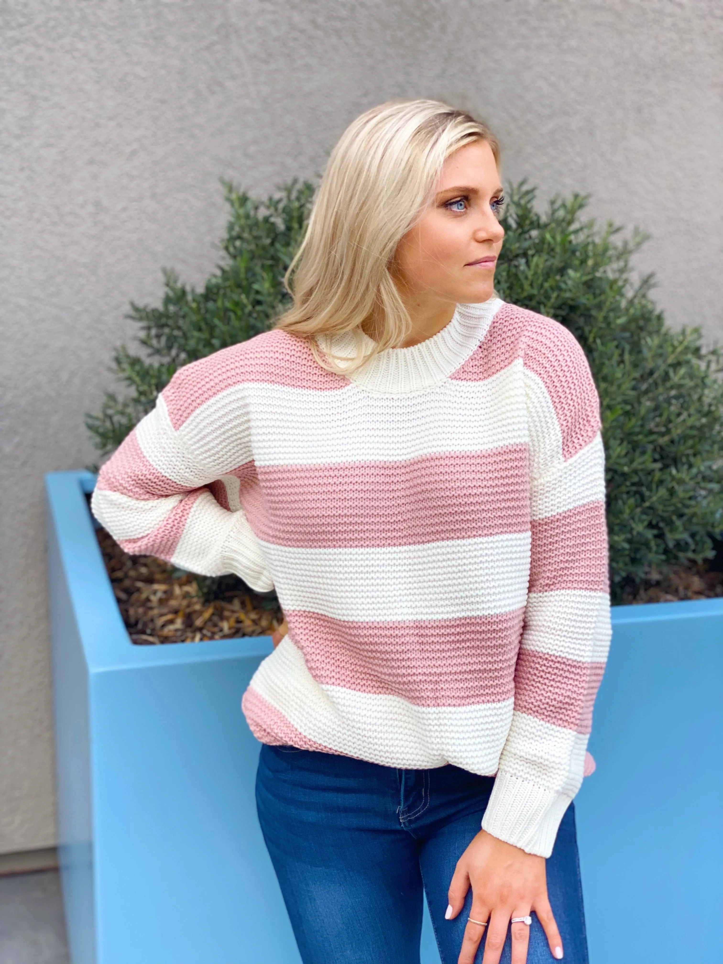HAPPINESS IS COZY SWEATER-ROSE
