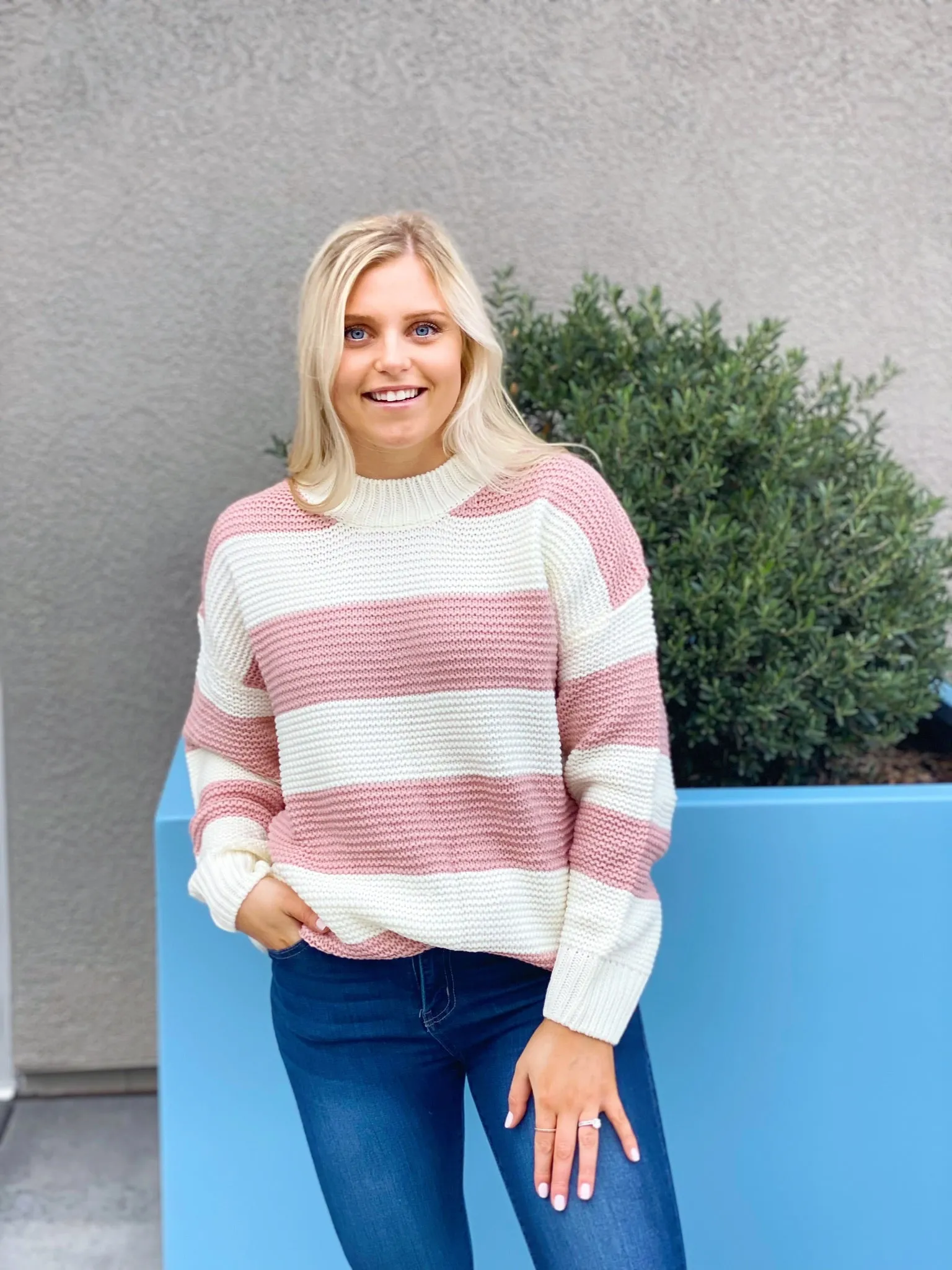 HAPPINESS IS COZY SWEATER-ROSE
