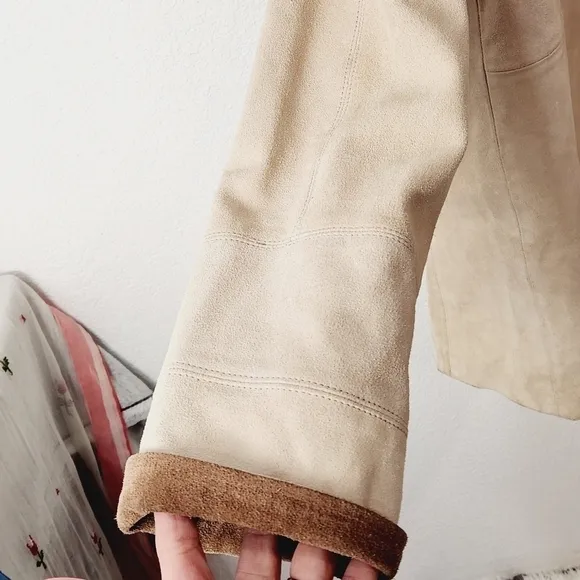 JORDACHE 90’s Beige Suede Open Front Stand Up Colar Jacket Size: L