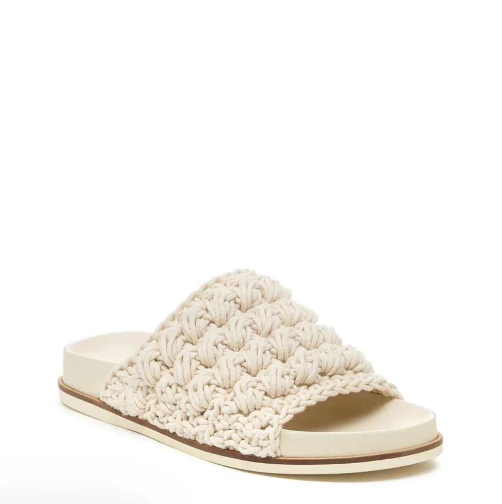 Kelsi Dagger Squish Crochet Raffia Mules