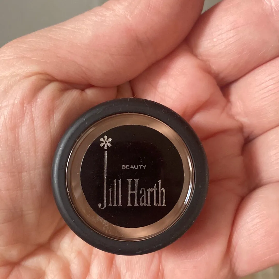 Light Concealer Pot