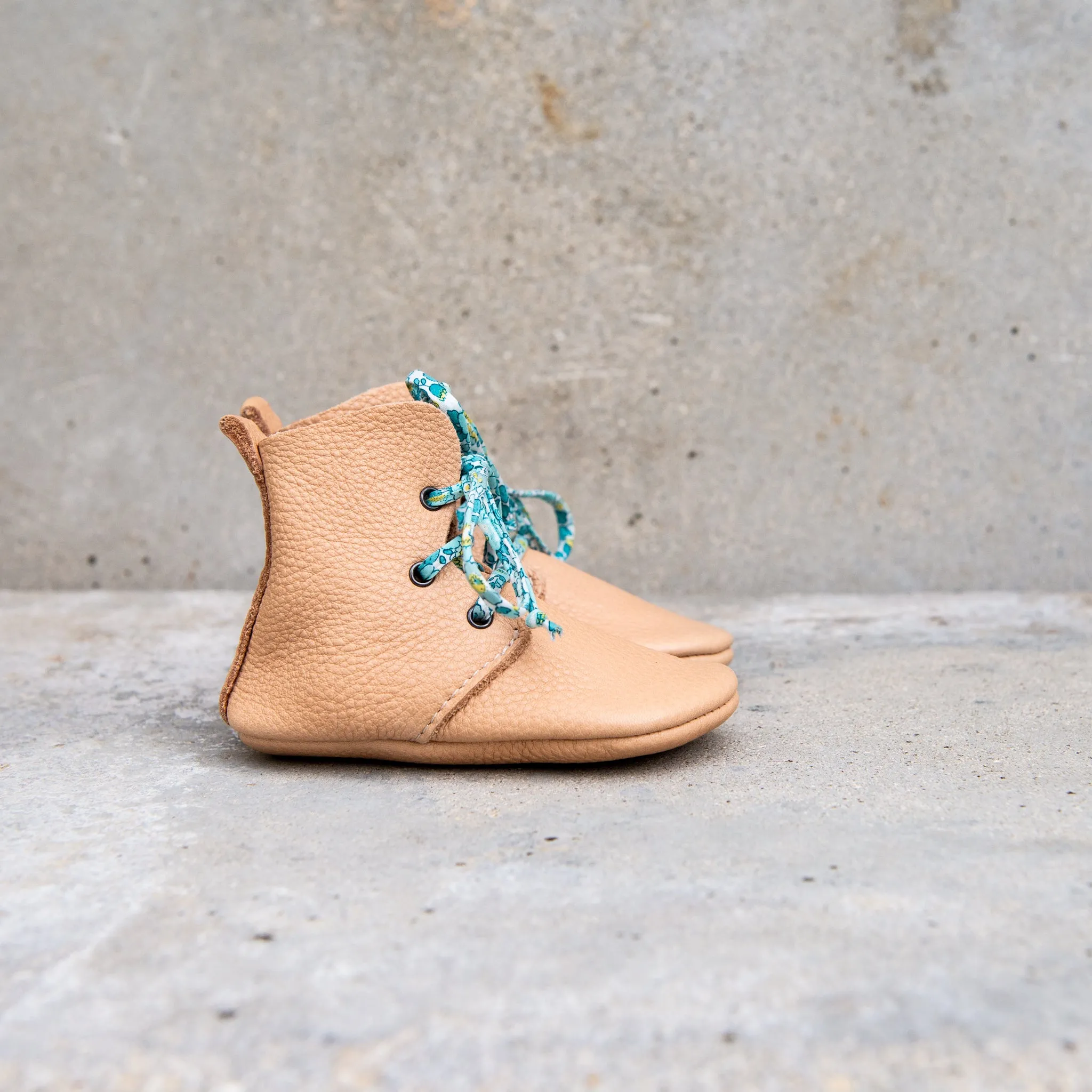 NATURAL HIGH TOPS WITH LIBERTY PRINT LACES