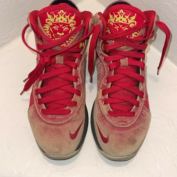Nike LeBron 8 VIII BG GS Empire Jade DH3236-600 Sizez 7Y Red and Tan Yellow.
