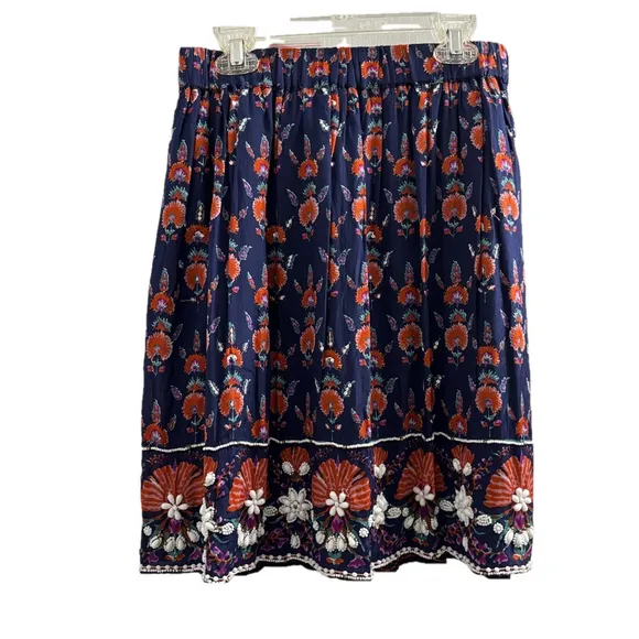 NWT Maeve Anthropology floral Navy Skirt with sequins and beadwork size xsmall