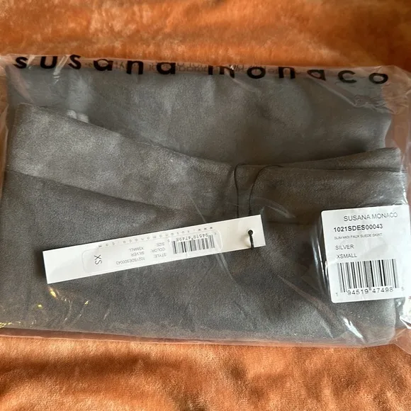 NWT Susana Monaco Faux Suede Grey Midi Slim fitted skirt women size XS