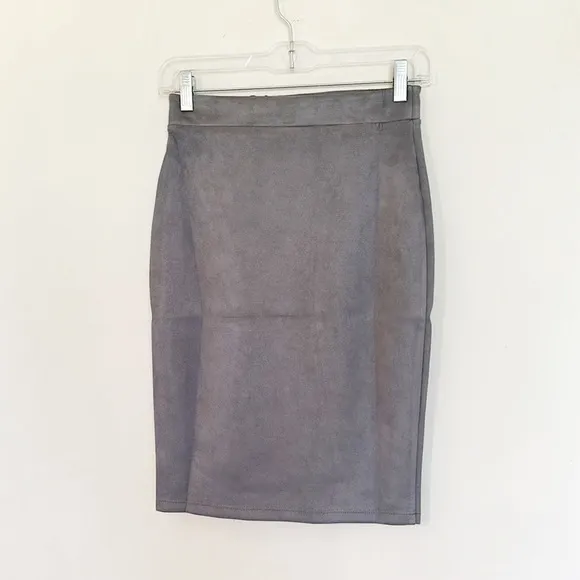NWT Susana Monaco Faux Suede Grey Midi Slim fitted skirt women size XS