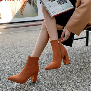 Petite Feet Size 2 Pointy Chunky High Heel Boots MS171