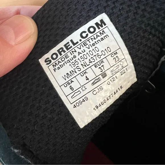 SOREL Joan of Arctic Next Lite Waterproof Hiker Boot Women's US 6