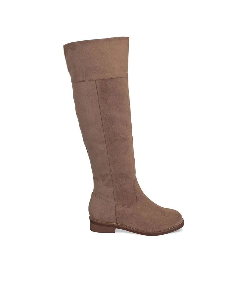 Stylish Flat Knee-high boots in Light Brown Faux suede