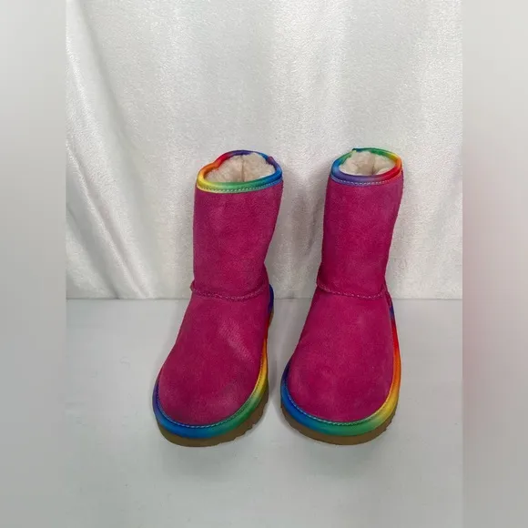 UGG Classic Short II Rainbow Girls Suede Winter Boot Pink Azalea Toddler Size 13