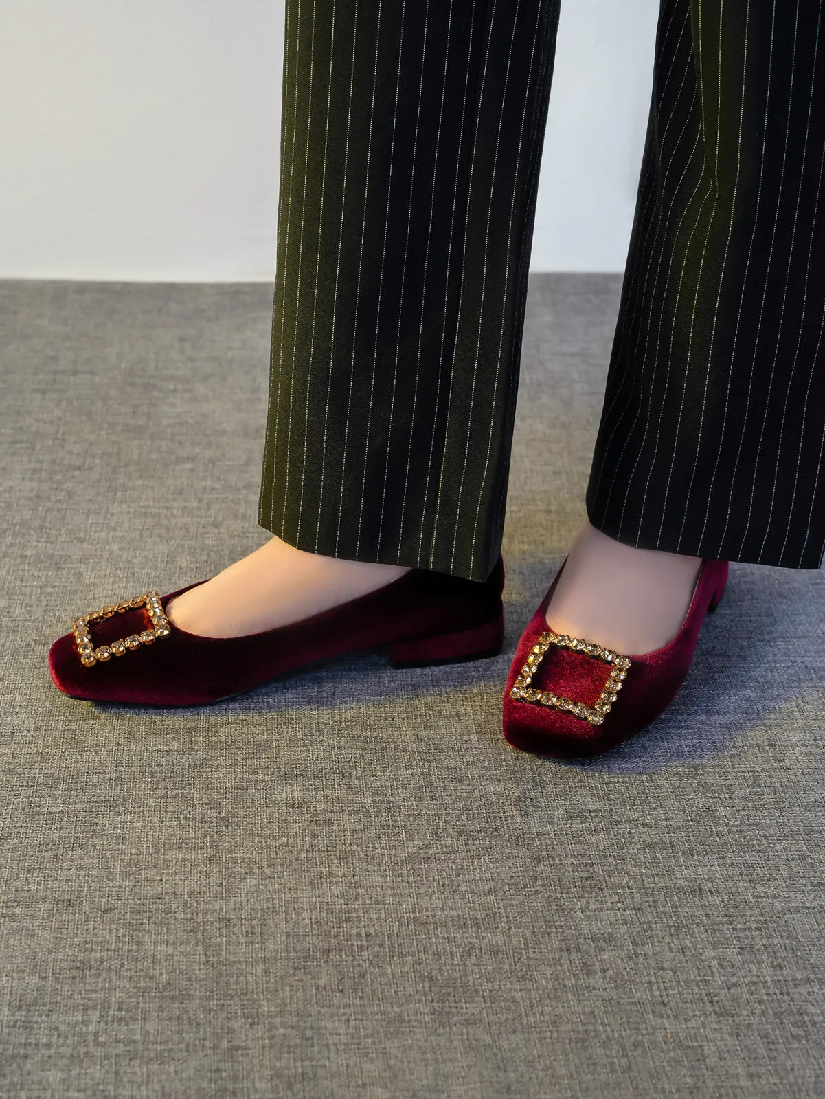 Women's "KOZUE" Buckled Detailing Ballerinas